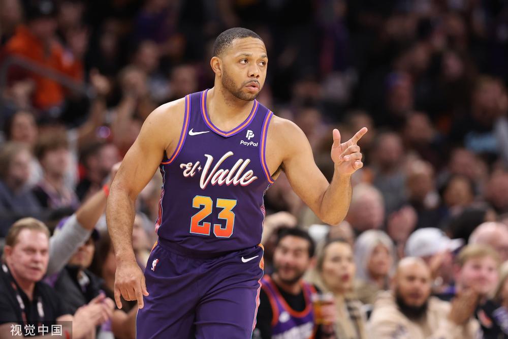 五大联赛战报：曼城上演绝杀连续31场不败；巴萨前十轮仅有一负.